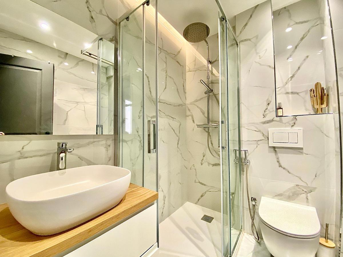 Bioves En Duplex-Climatisation-Centre Ville-Plage 芒通 外观 照片